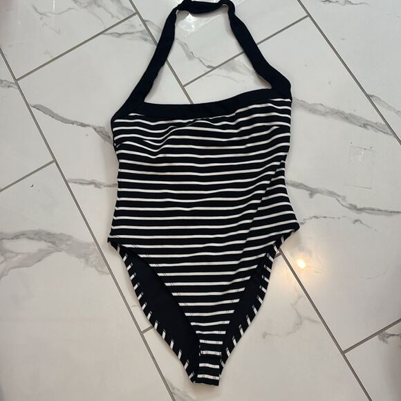 Nicholas Black and White Striped Bodysuit Sz M Like New - Picture 4 of 11